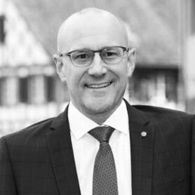 Mark Eberli Portrait
